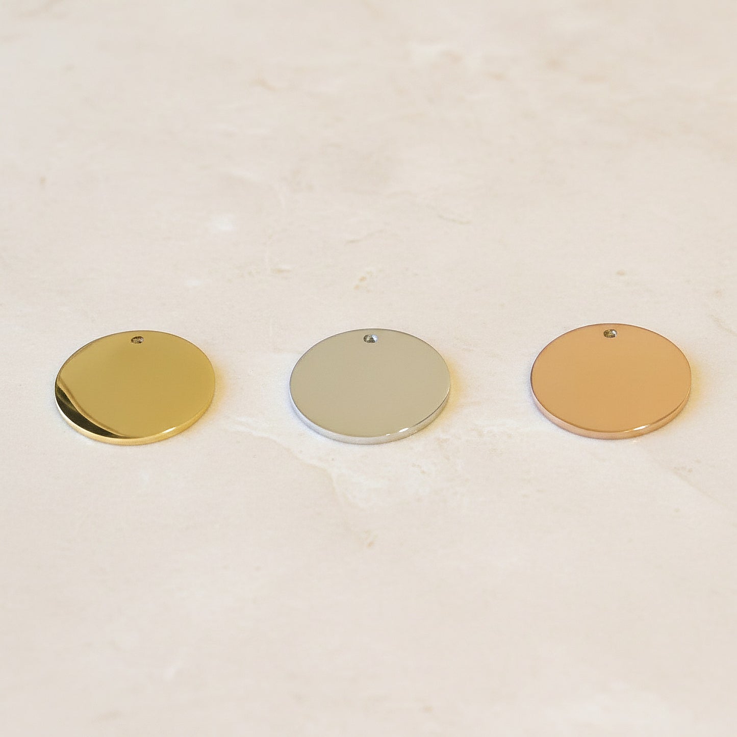 Round Surgical Steel 20mm Pendant, 1 pc - detail view 2 (SG.509)
