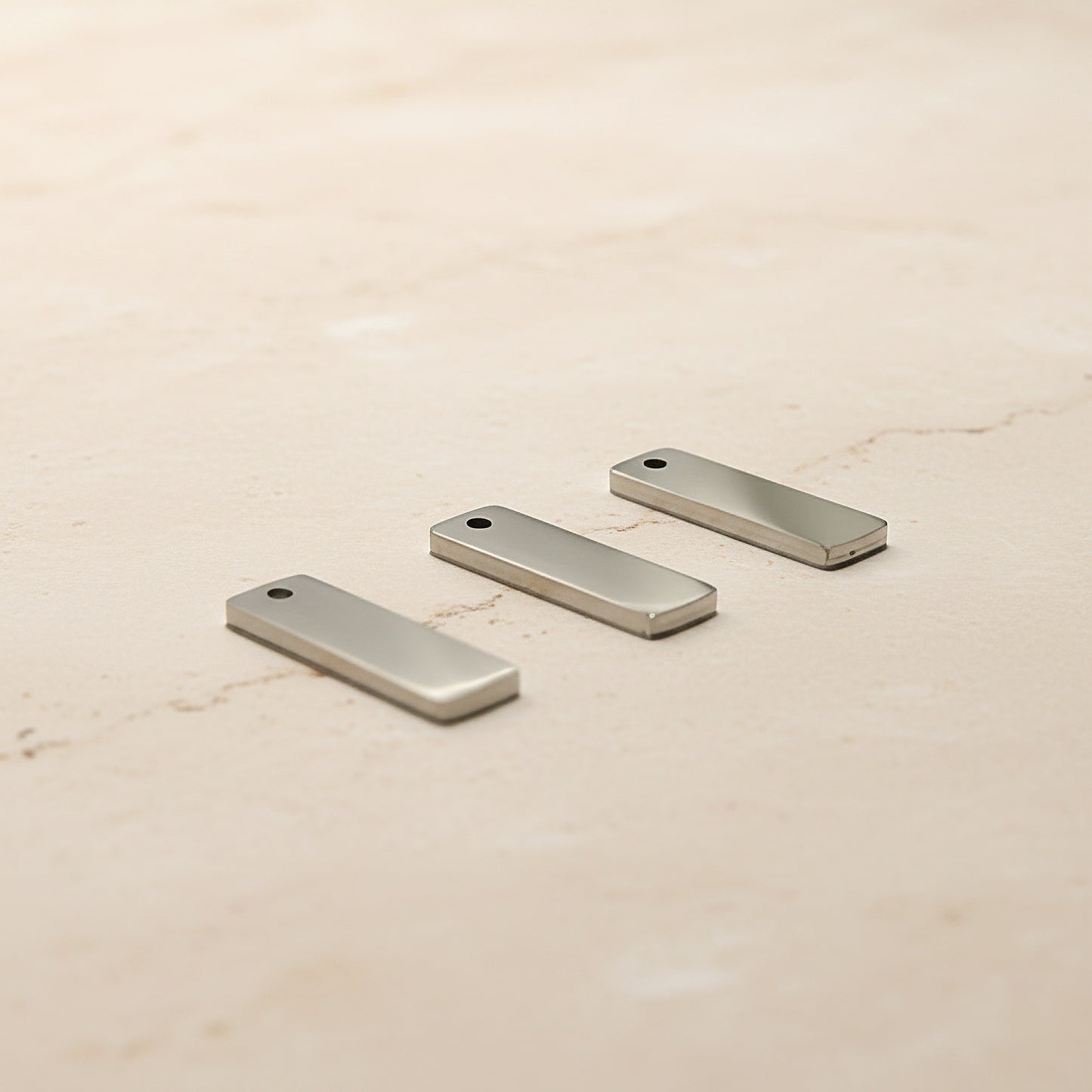 Rectangle Surgical Steel Tag Pendant, 1 pc - detail view 2 (SG.559)