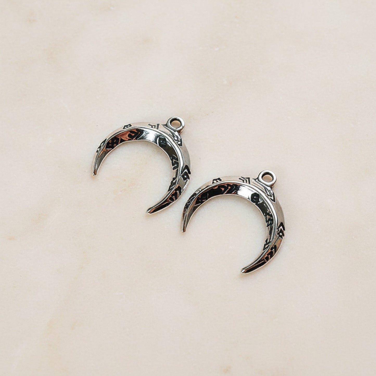 Moon Ox Horn Surgical Steel Pendant, 2 Pc (SG.041)