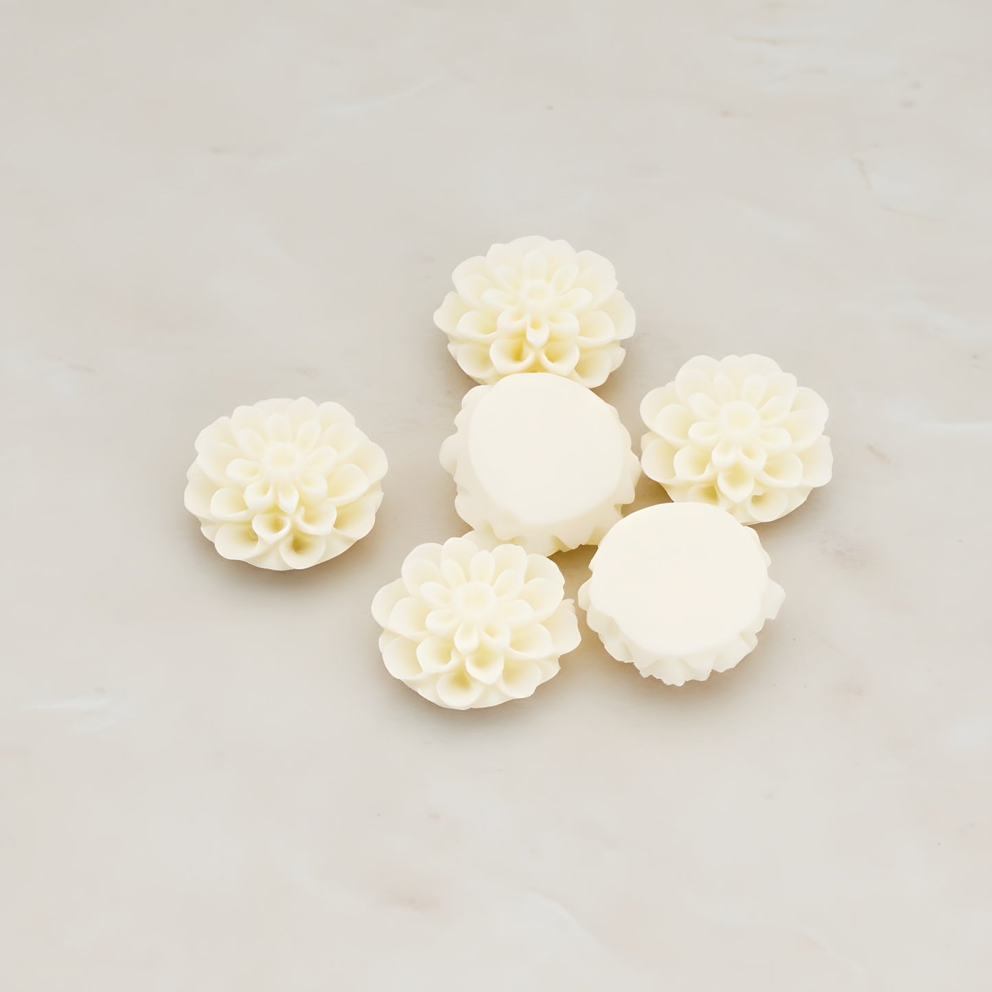 Mum Flower Flat Back Cabochon, 4 Pc (CB.177-04)