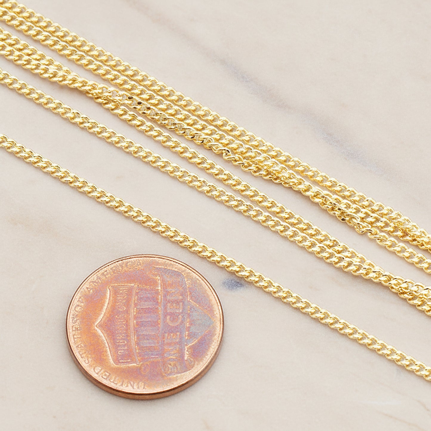Small Flattened Twisted Chain, 1 Meter (CH.004)