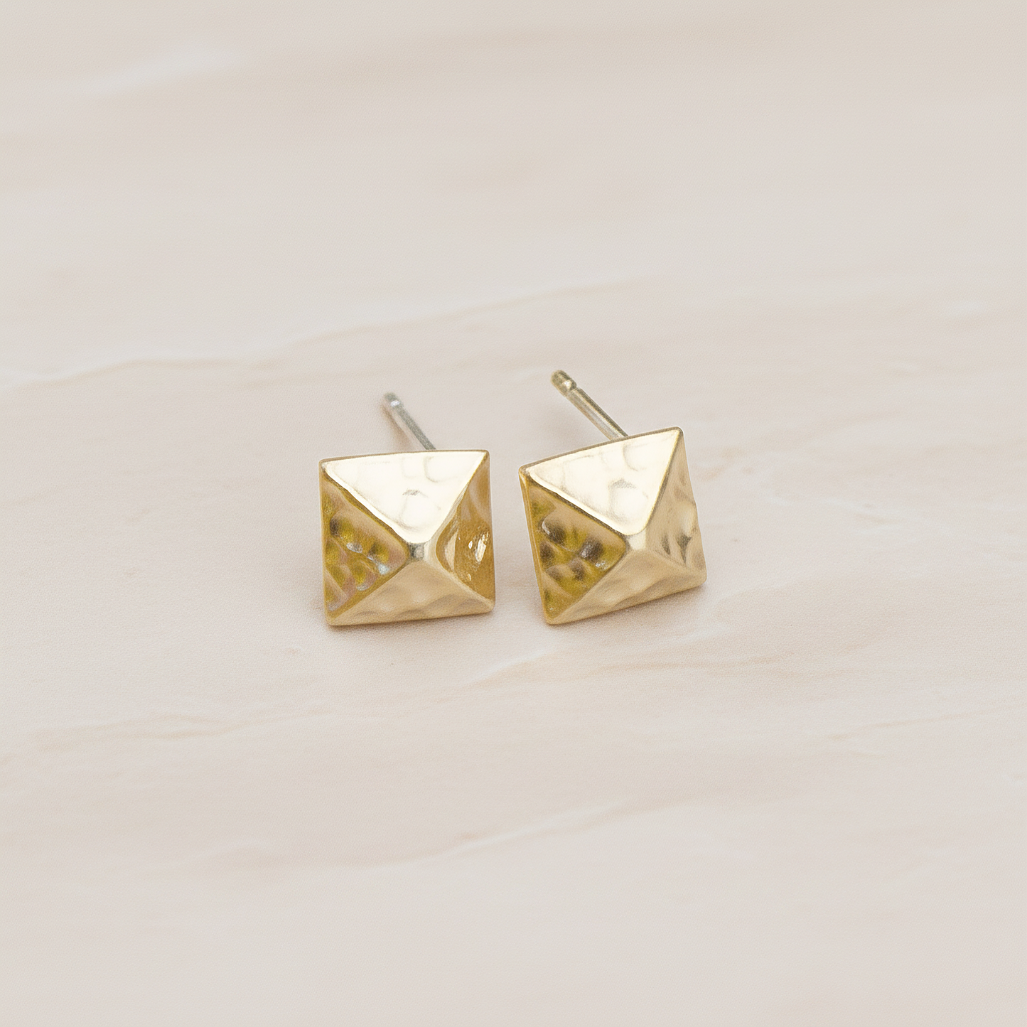 Pointed Pyramid Square Ear Post, 2 Pc (ER.153)