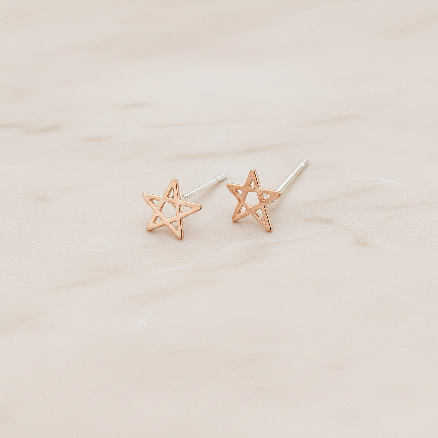 Drawing Star Ear Post, 2 Pc - Glossy Gold (ER.253)
