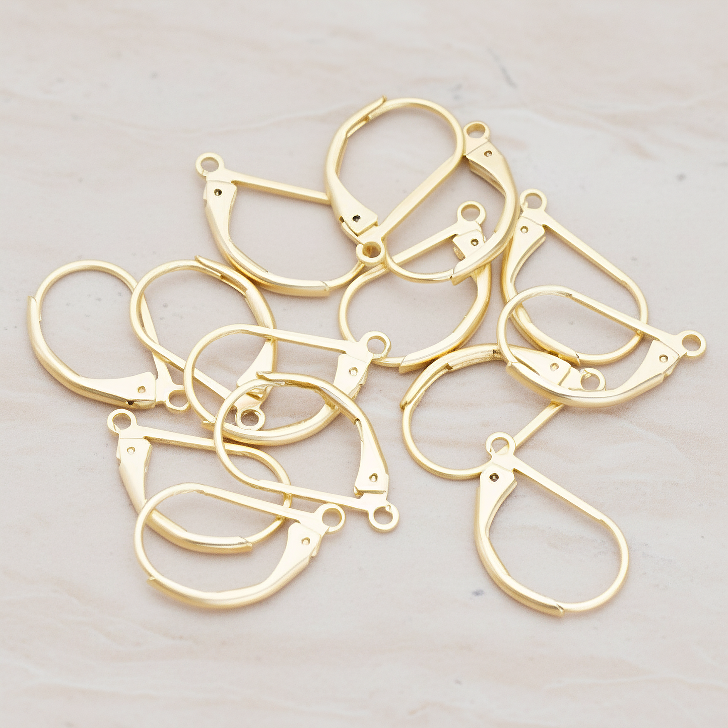 Large Leverback Ear Hook, 8 Pc (ER.658-02)