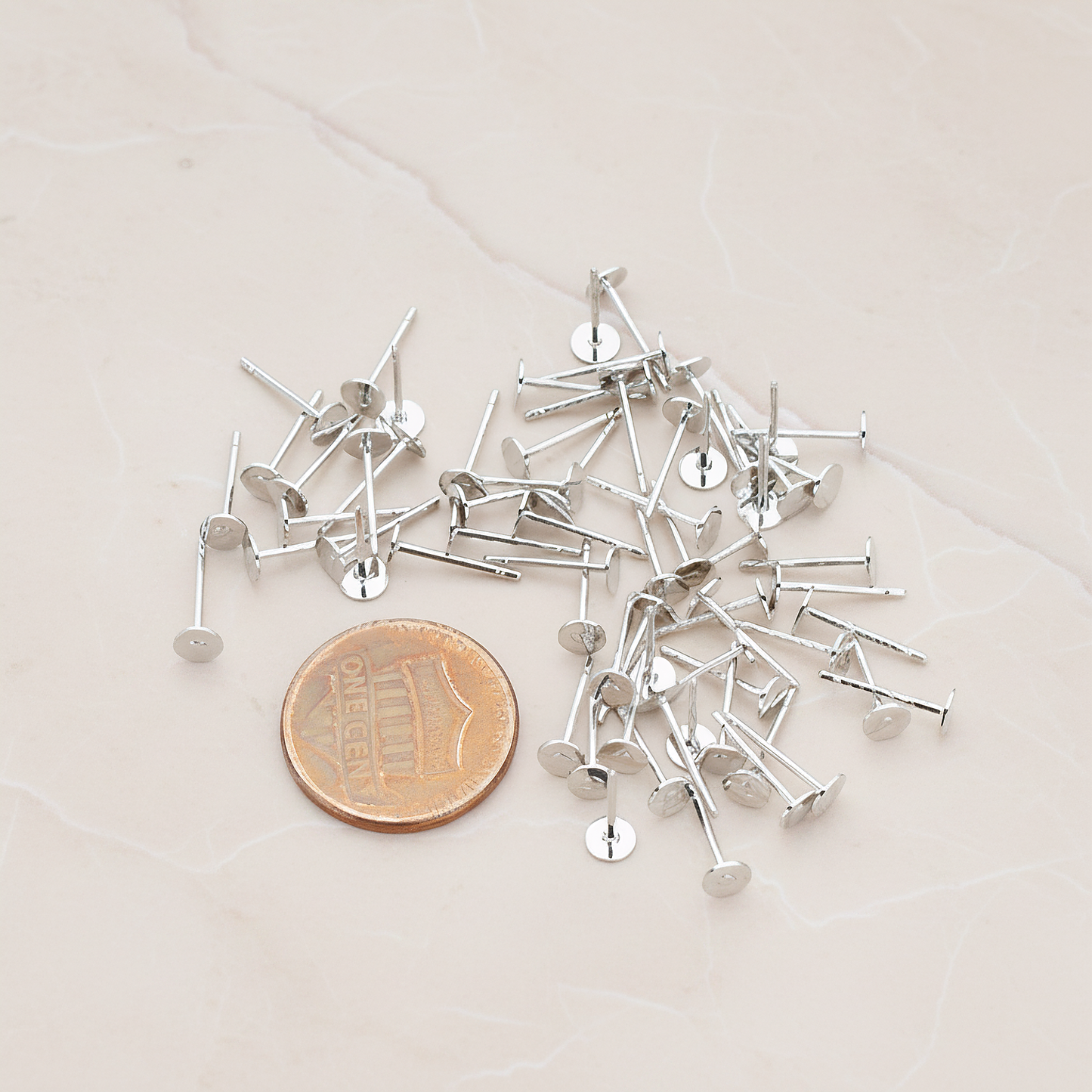 Round Pad with Rhodium Plated Ear Post, 8 Pc (ER.874)