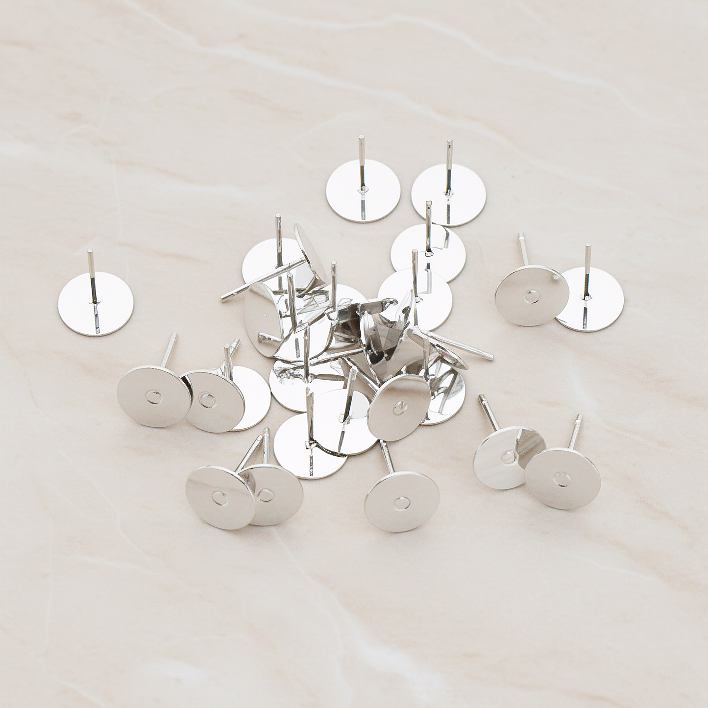 Round Pad with Rhodium Plated Ear Post, 8 Pc (ER.874)