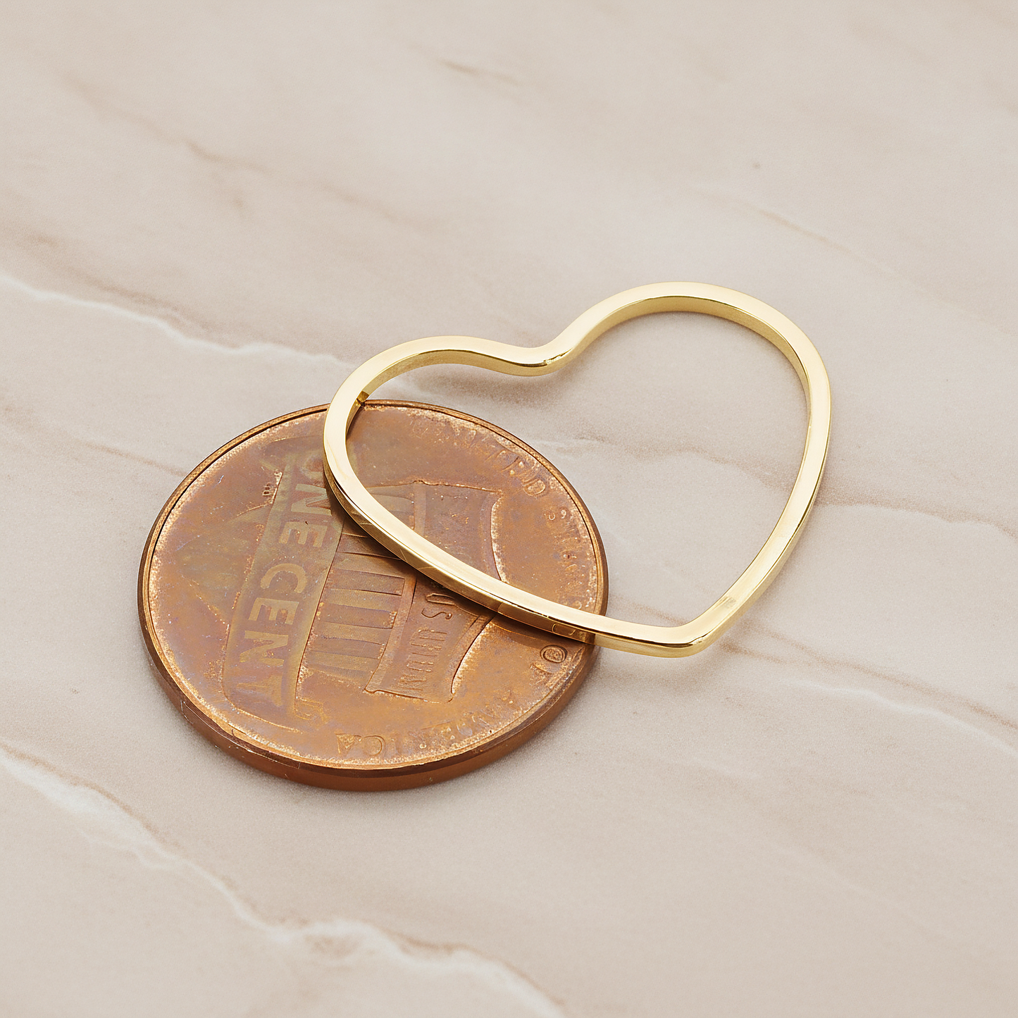 Heart Shaped Link Pendant, 4 Pc on warm marble background (PD.1060)