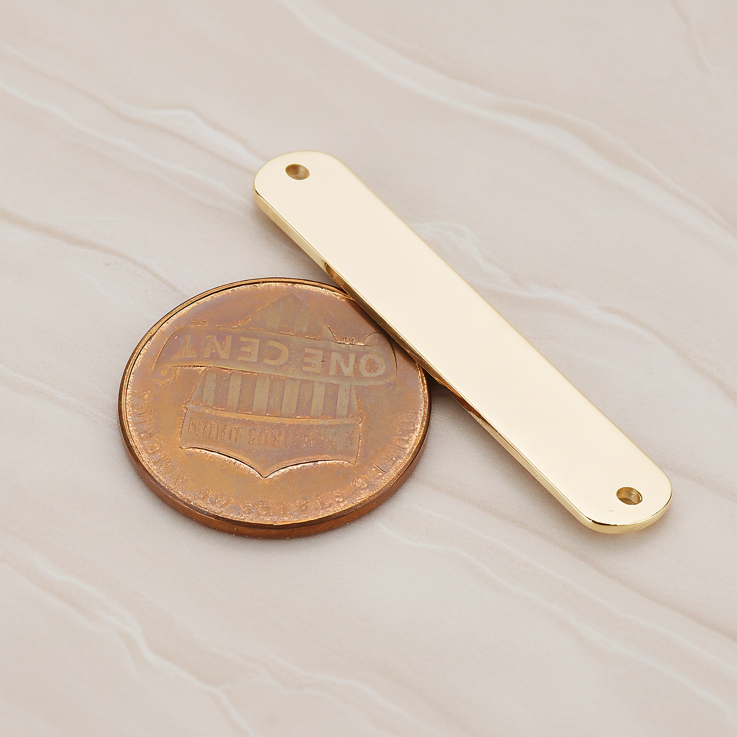 Rounded Edge Bar Connector, 2 Pc on warm marble background (PD.1063-04)