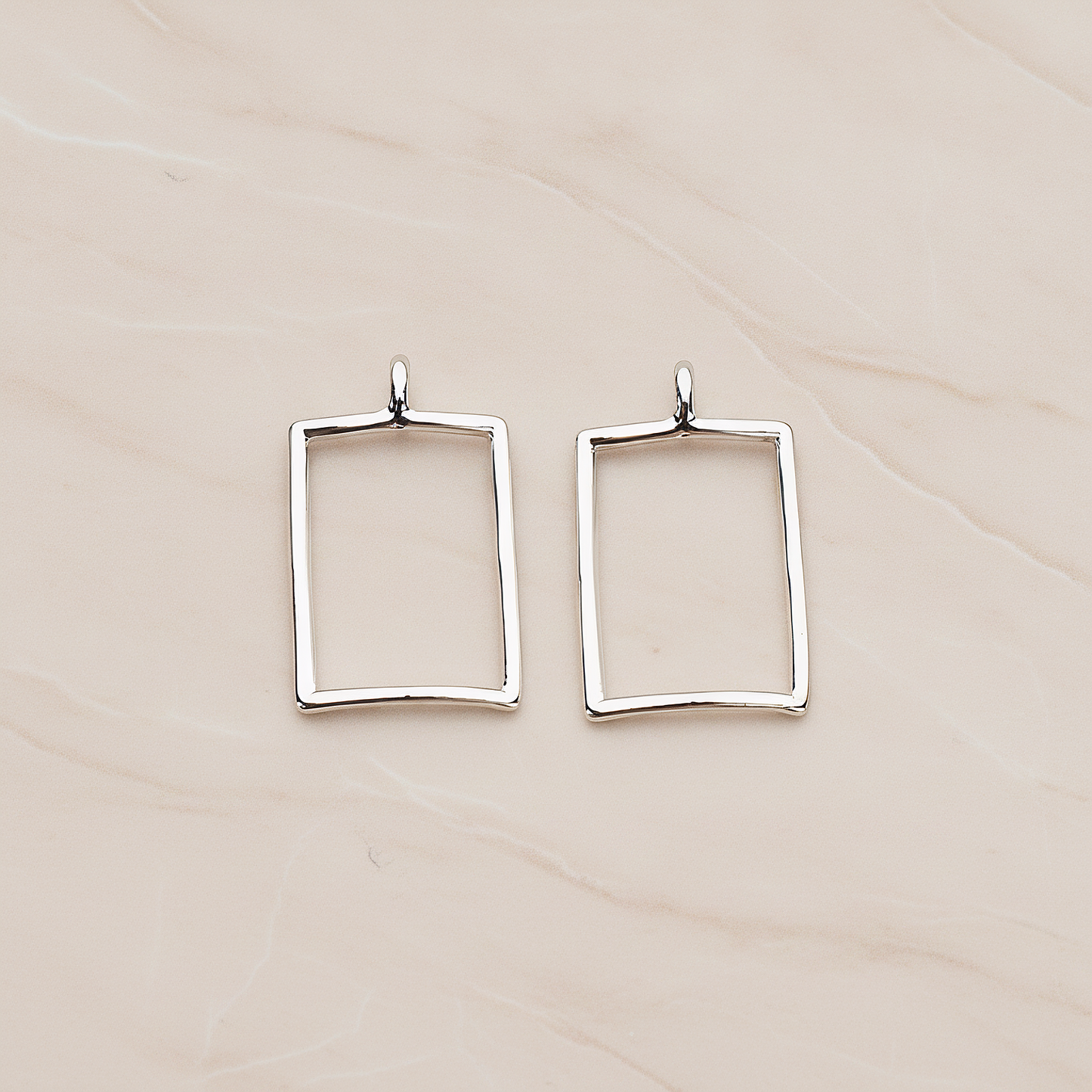 Simple Line Rectangle Pendant, 2Pc on warm marble background (PD.1294)
