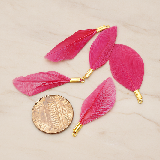 Simple Small Artificiality Feather Pendant, 2 Pc on warm marble background (PD.1492-06)