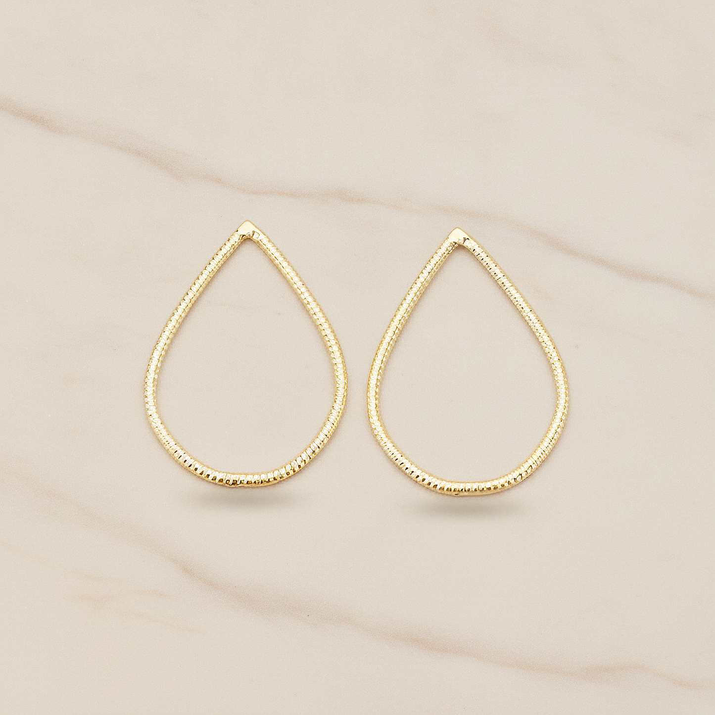 Textured Teardrop Link Pendant, 2 Pc on warm marble background (PD.1623-02)
