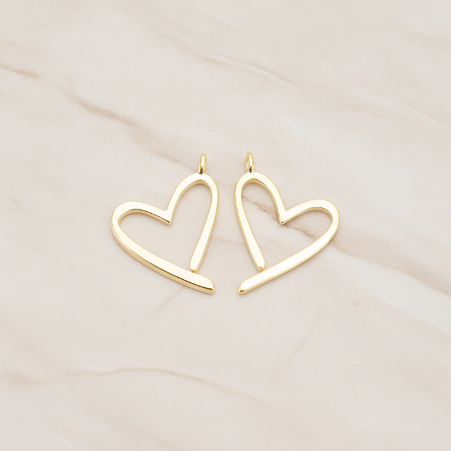 Animated Heart Link Pendant, 2Pc on warm marble background (PD.1738)