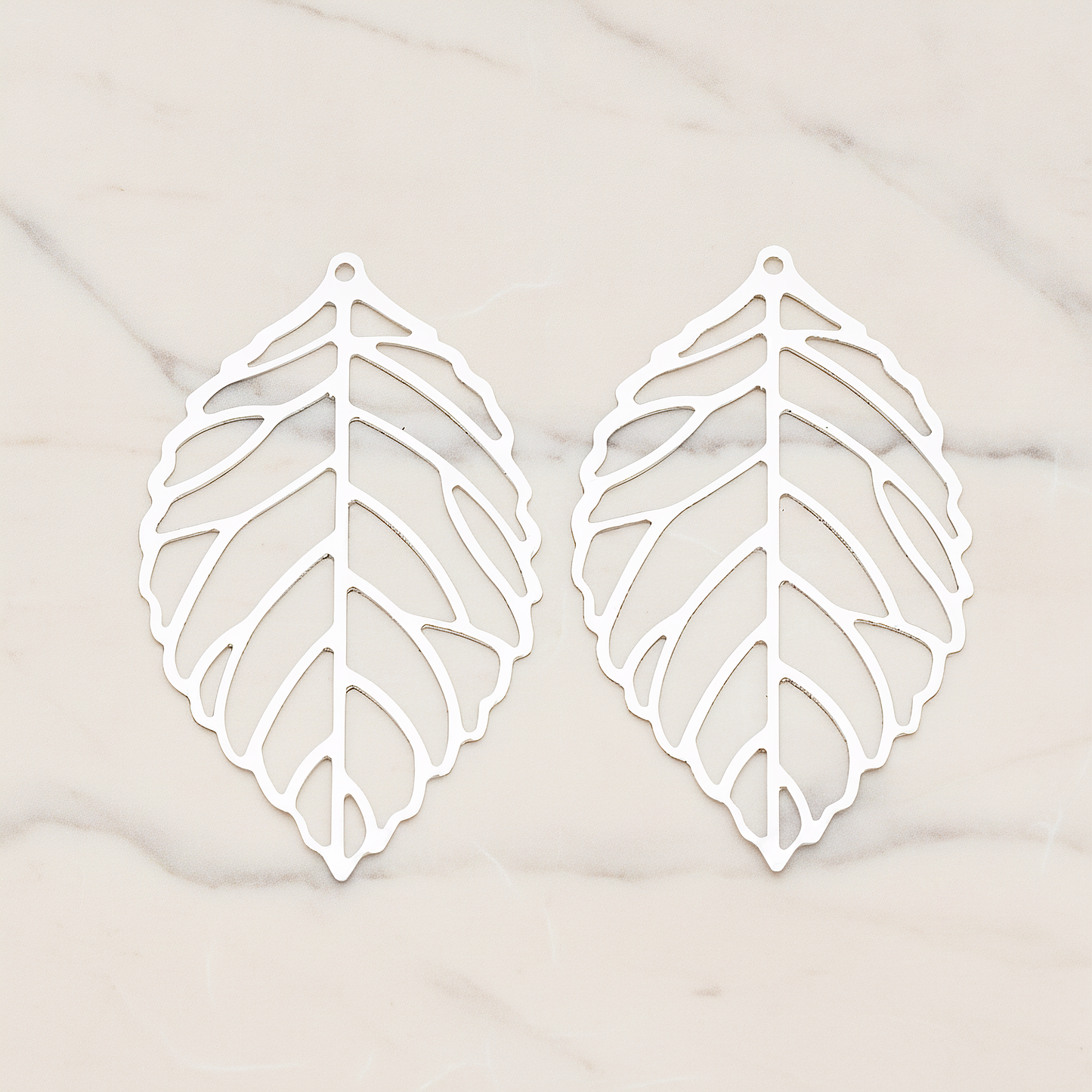 LARGE Leaf Pendant, 4 Pc on warm marble background (PD.210-03)