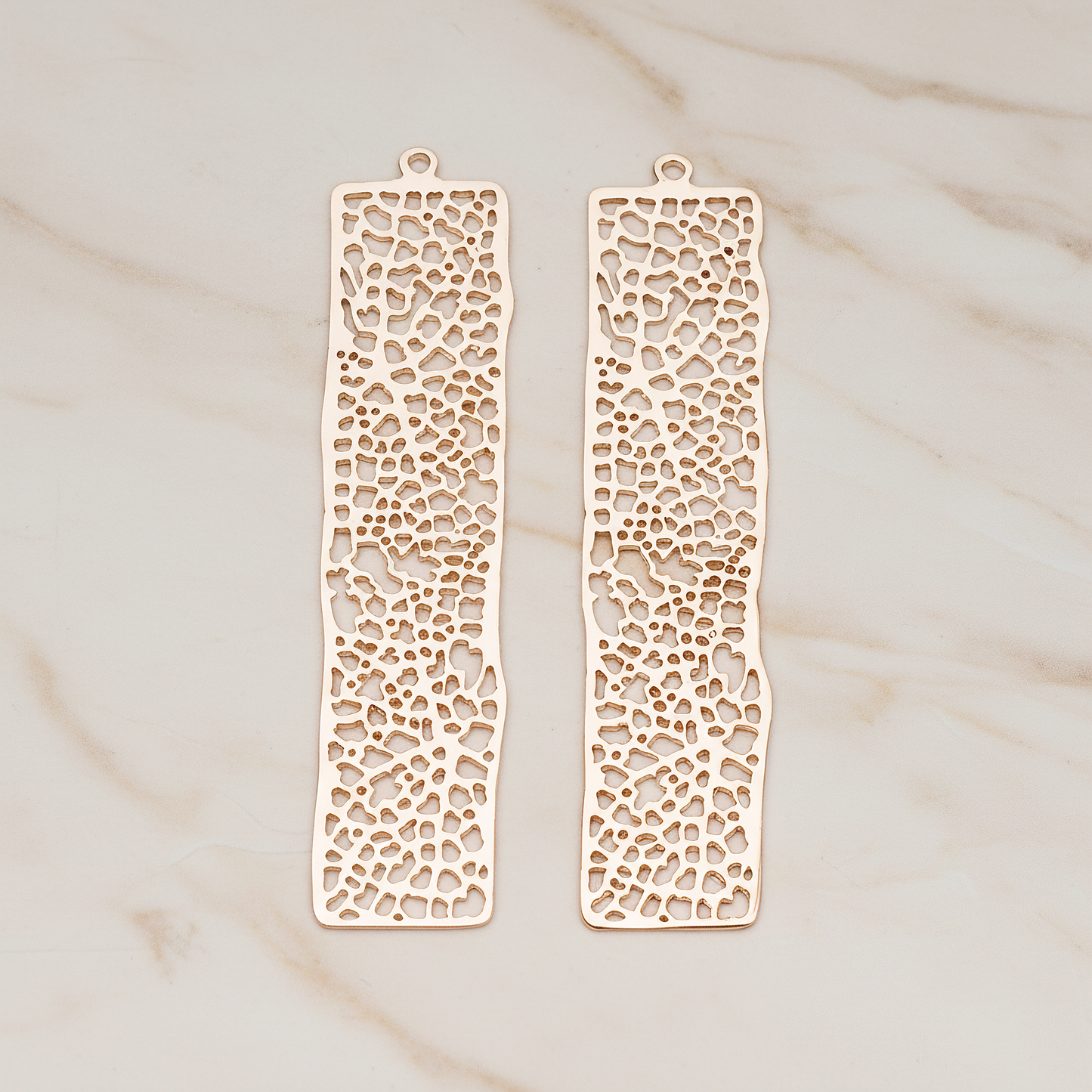 Large Mesh Bar Rectangle Pendant, 2 Pc on warm marble background (PD.292-02)