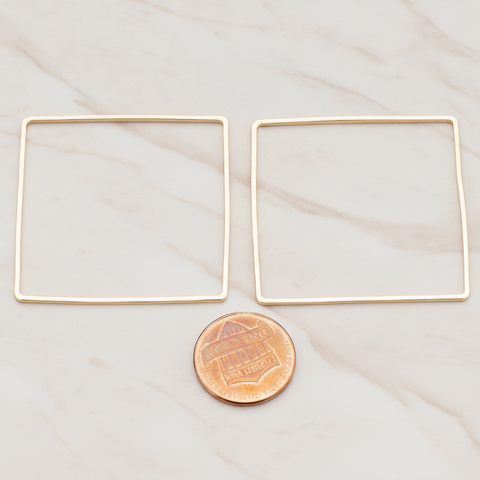 40mm Simple Square Link Pendant, 2 Pc on warm marble background (PD.303-02)