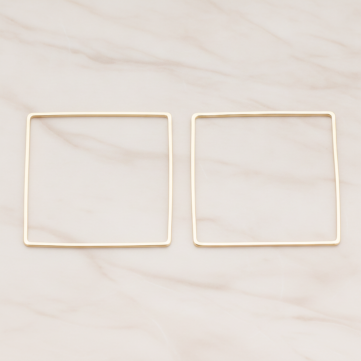 40mm Simple Square Link Pendant, 2 Pc on warm marble background (PD.303-02)
