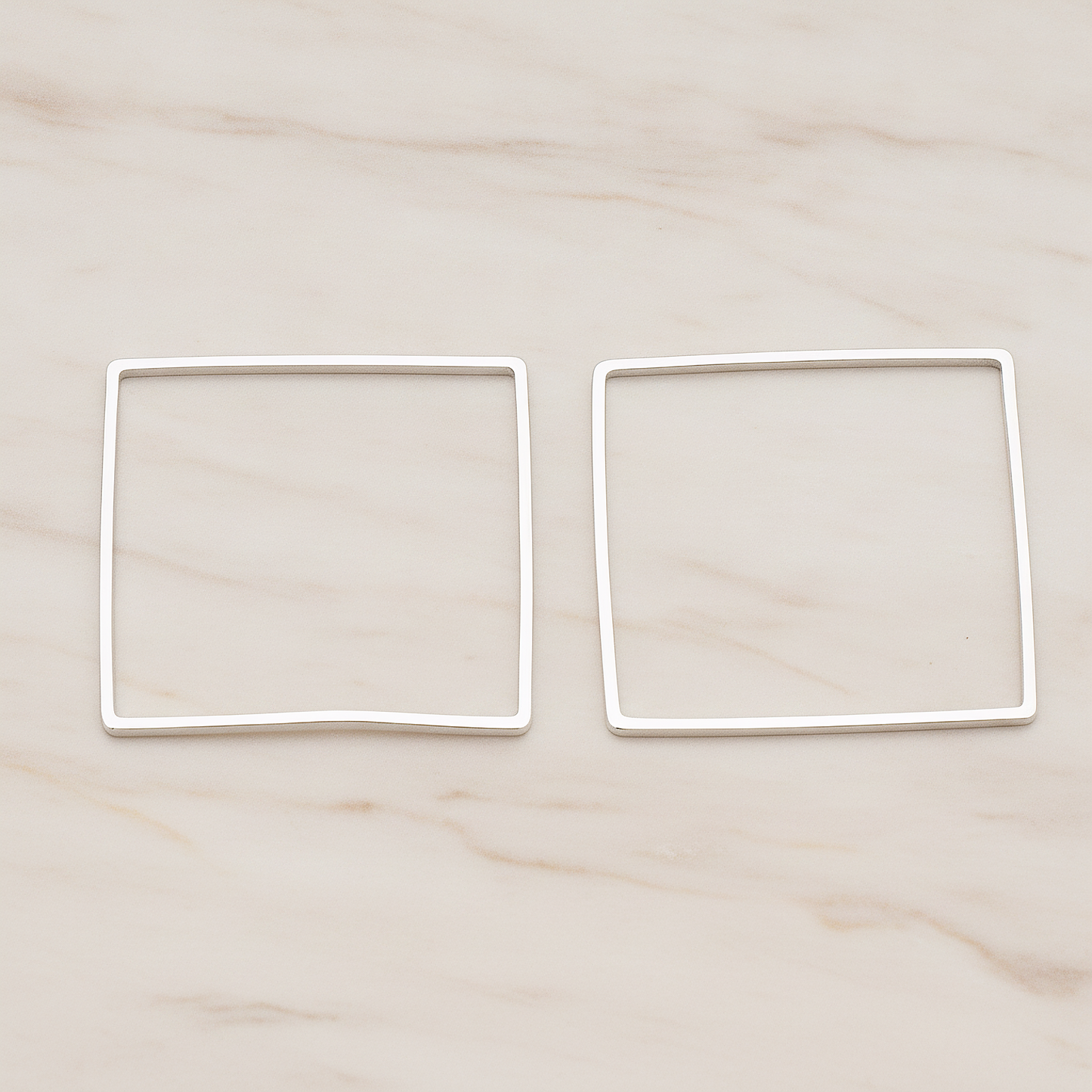 30mm Simple Square Link Pendant, 2 Pc on warm marble background (PD.303-03)