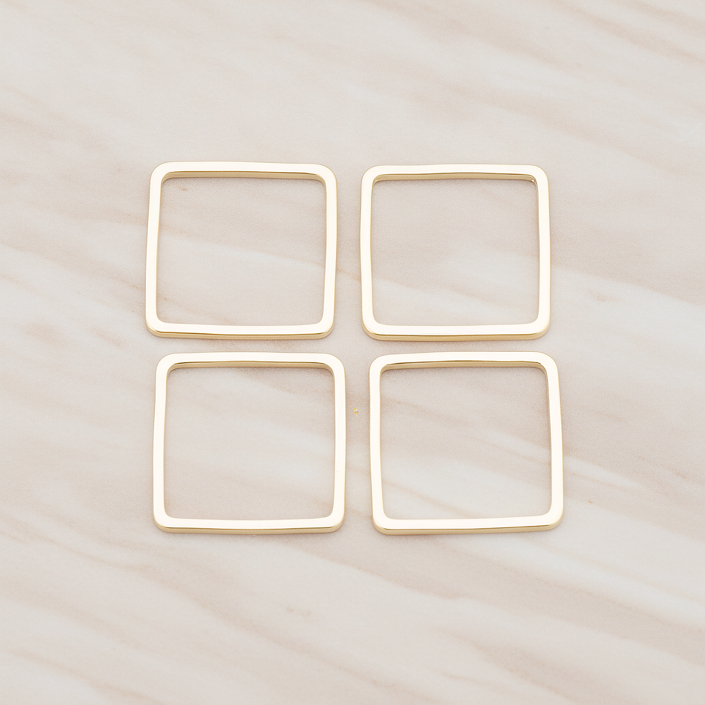 15mm Simple Square Link Pendant, 4 Pc on warm marble background (PD.303-04)
