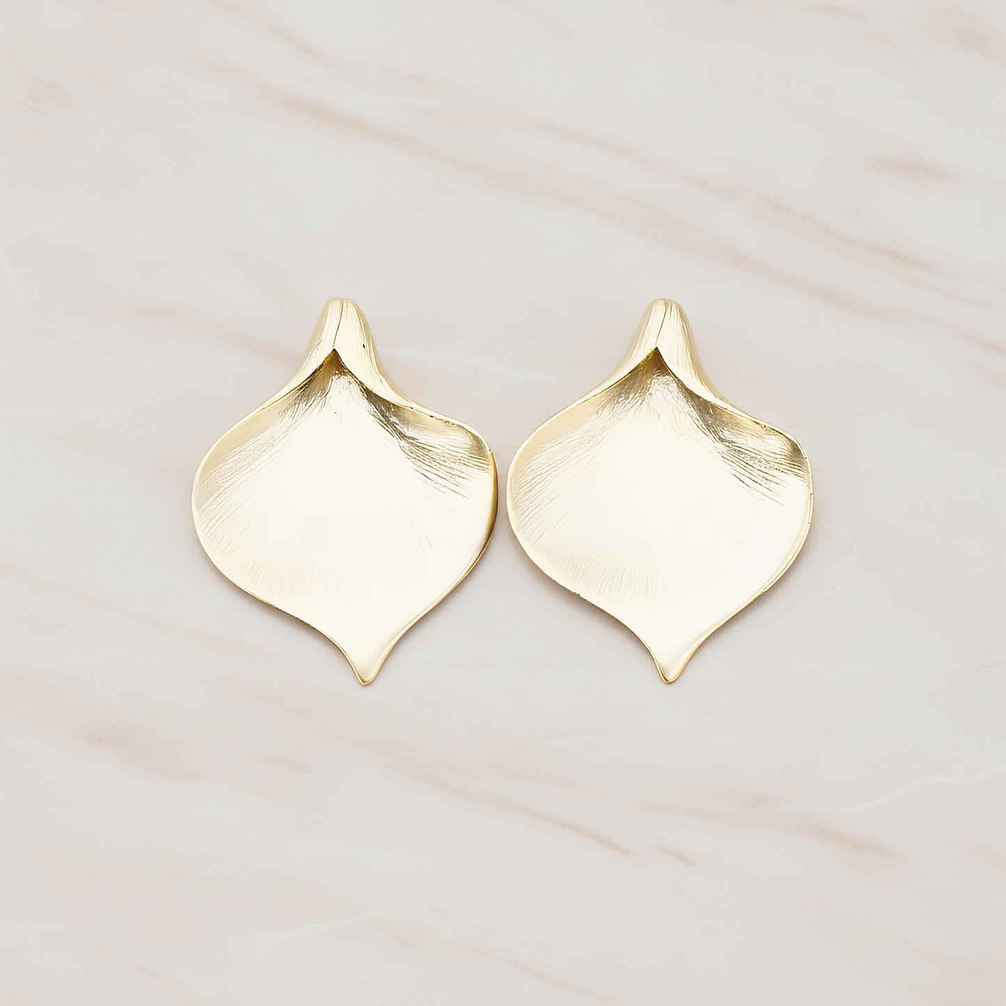 Wide Large Calla Flower Pendant, 2 Pc on warm marble background (PD.455-02)