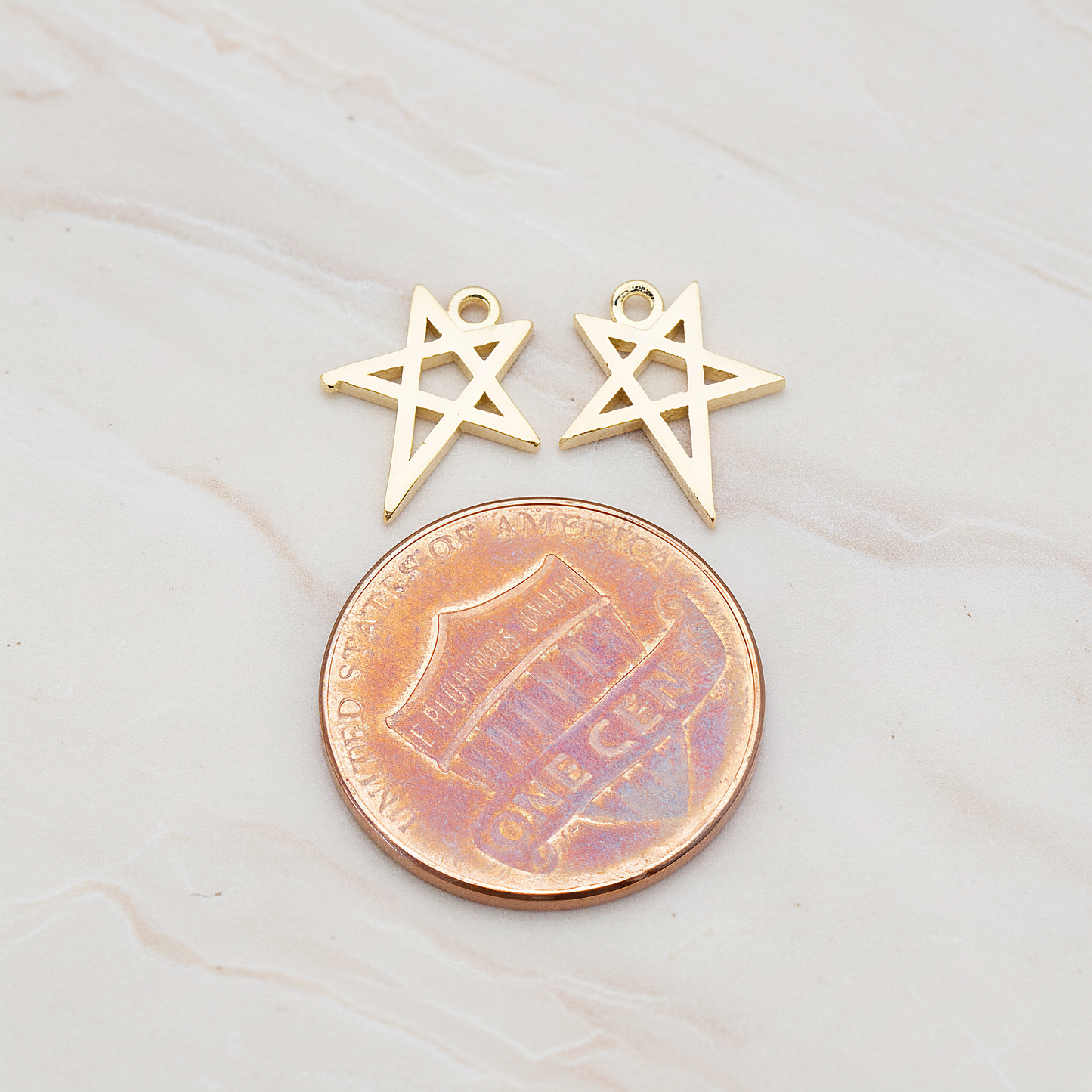 Drawing Star Pendant, 2 Pc on warm marble background (PD.889)