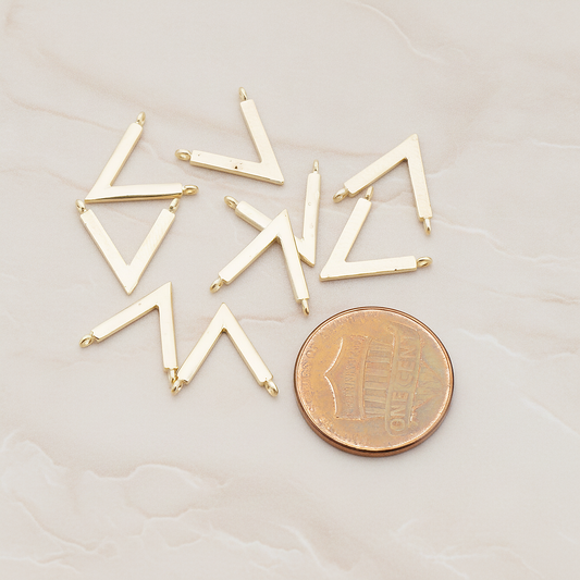 V Shaped Connetor Pendant, 2 Pc on warm marble background (PD.919)