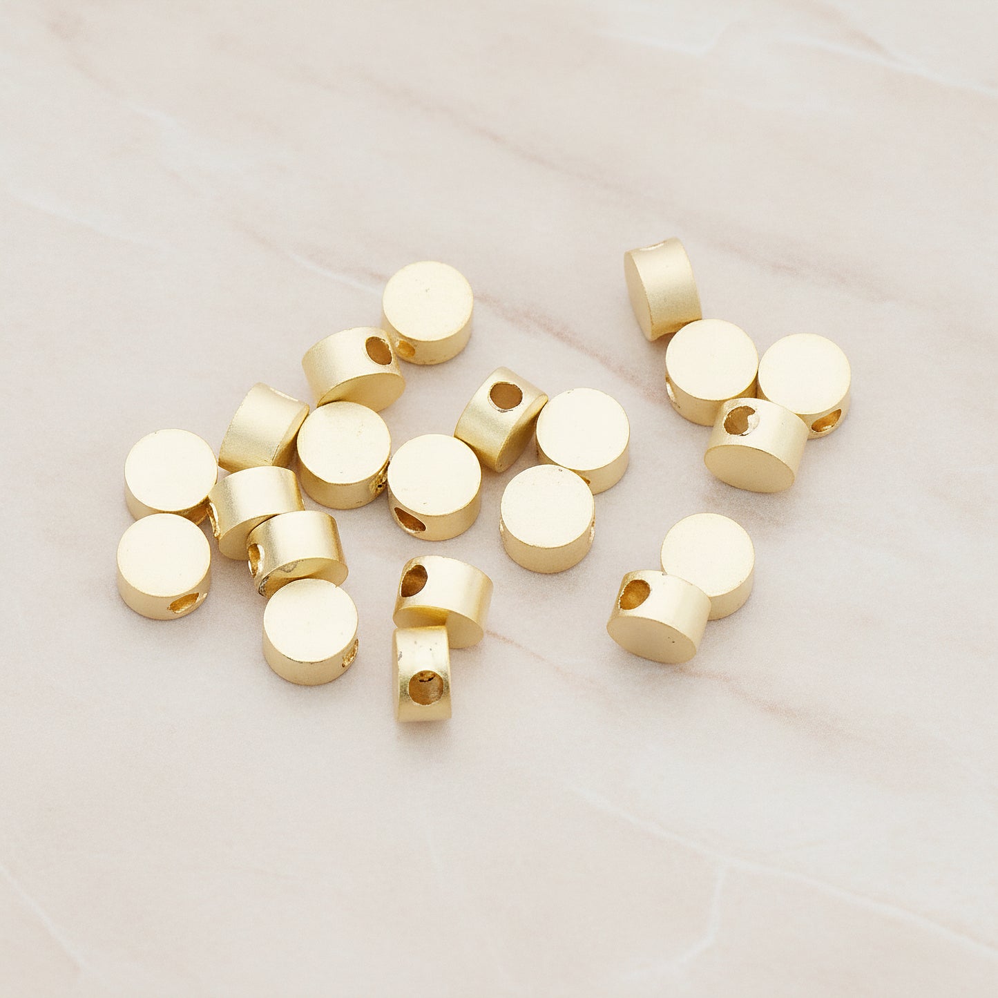 Sharpin Round Metal Bead, 6 Pc (BD.943-01)