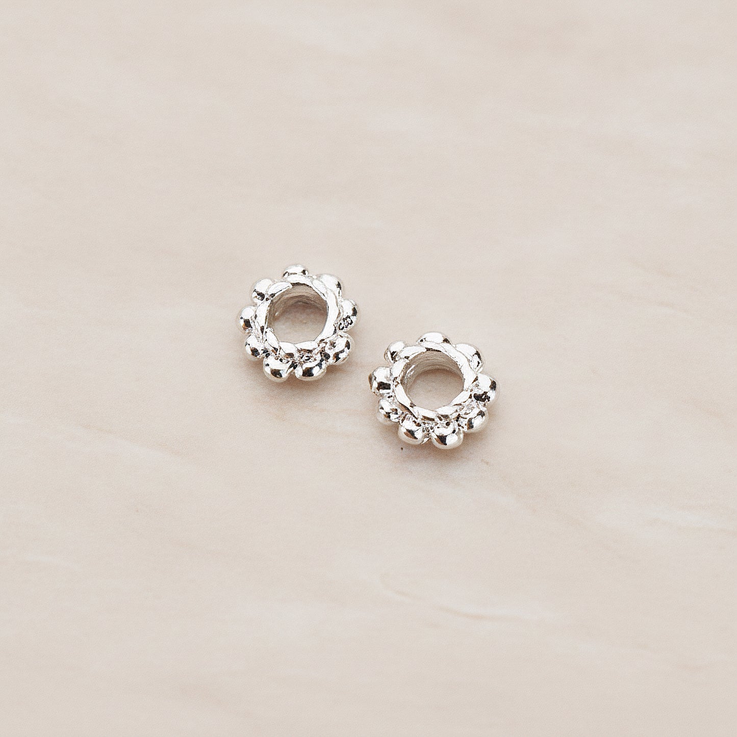 Dottend O Link Metal Bead 5mm, 10 Pc - Glossy Original Rhodium (BD.954)