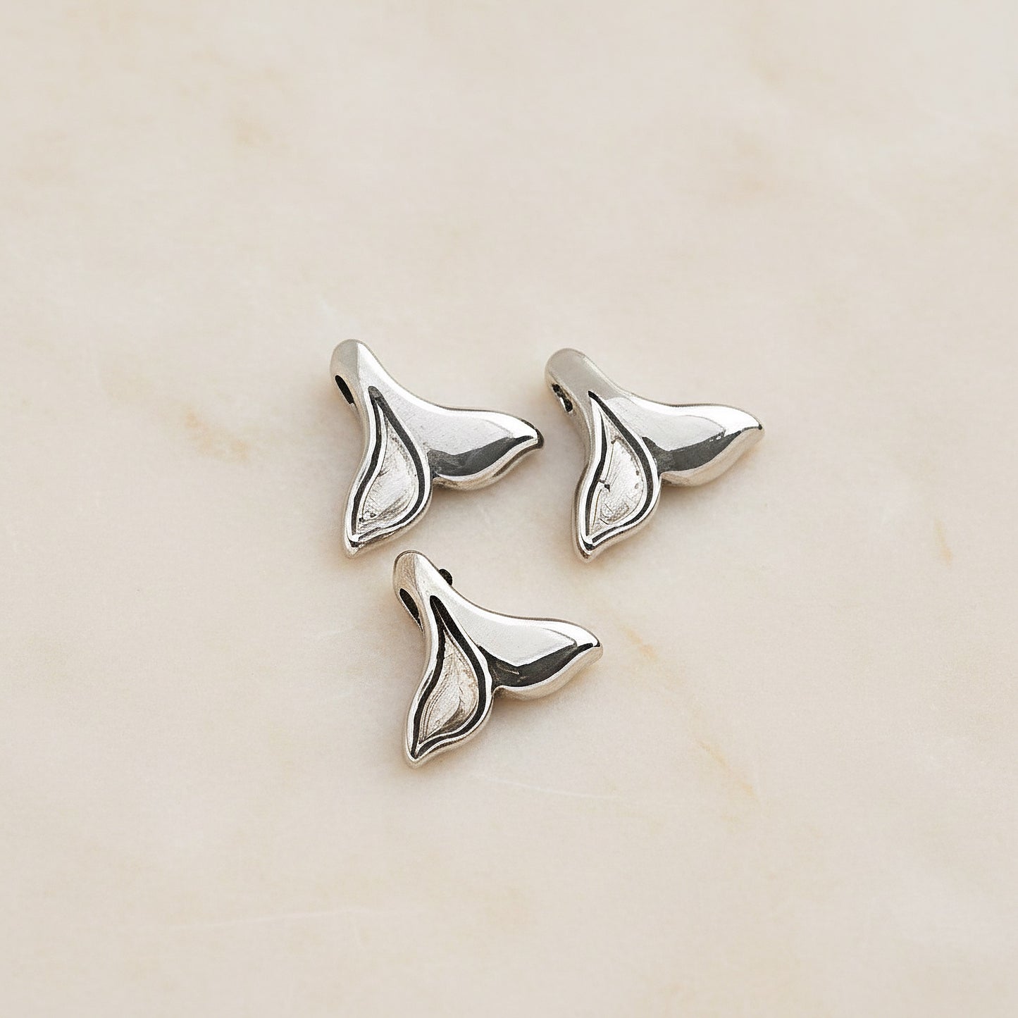 Dolphin Tail Surgical Steel Pendant, 1Pc - detail view 1 (SG.214)