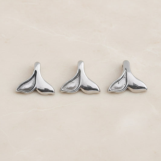 Dolphin Tail Surgical Steel Pendant, 1Pc - detail view 2 (SG.214)