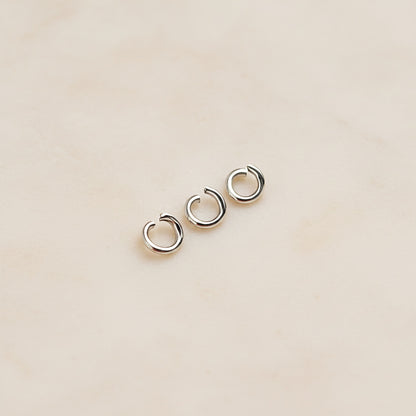 Round Surgical Steel 3.5mm Jump Ring, about 100pc - detail view 2 (SG.239)