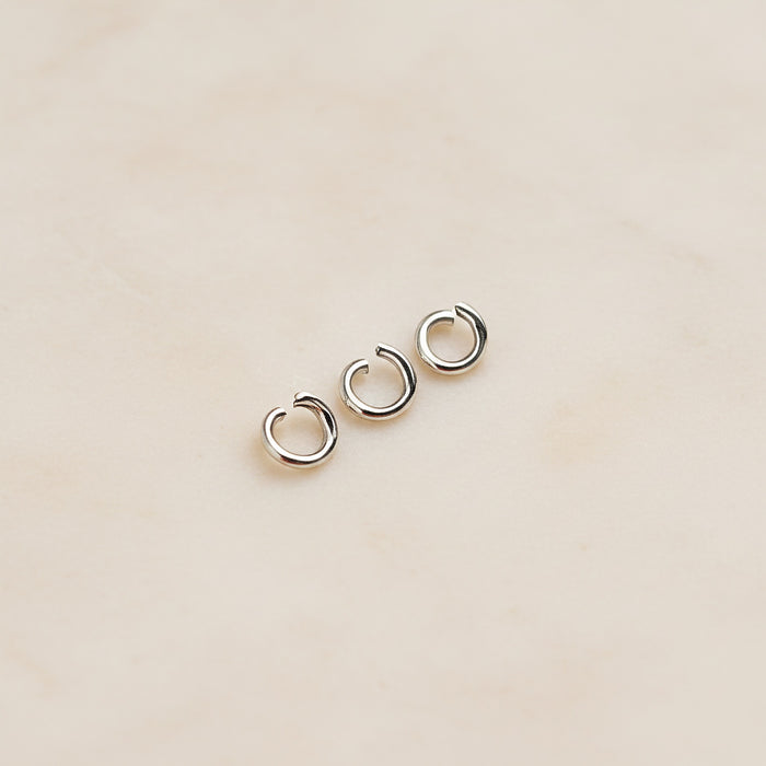 Round Surgical Steel 3.5mm Jump Ring, about 100pc - detail view 2 (SG.239)