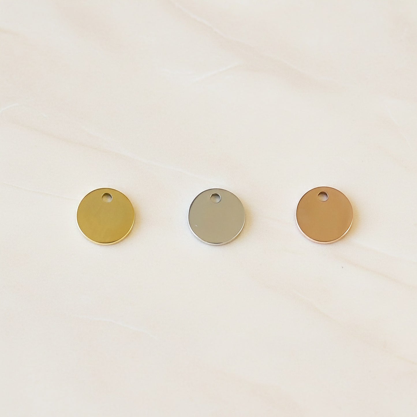 Round Surgical Steel 8mm Pendant, 1 pc - detail view 1 (SG.508)