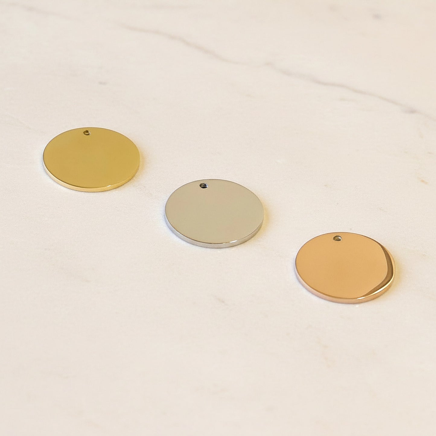 Round Surgical Steel 25mm Pendant, 1 pc - detail view 3 (SG.510)