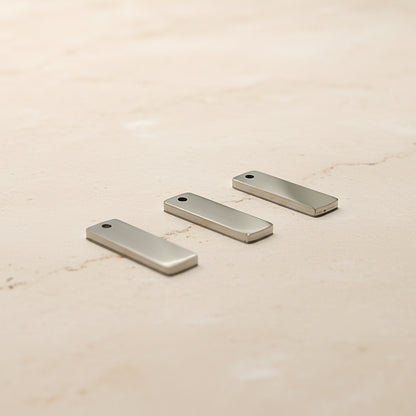 Rectangle Surgical Steel Tag Pendant, 1 pc - detail view 2 (SG.559)