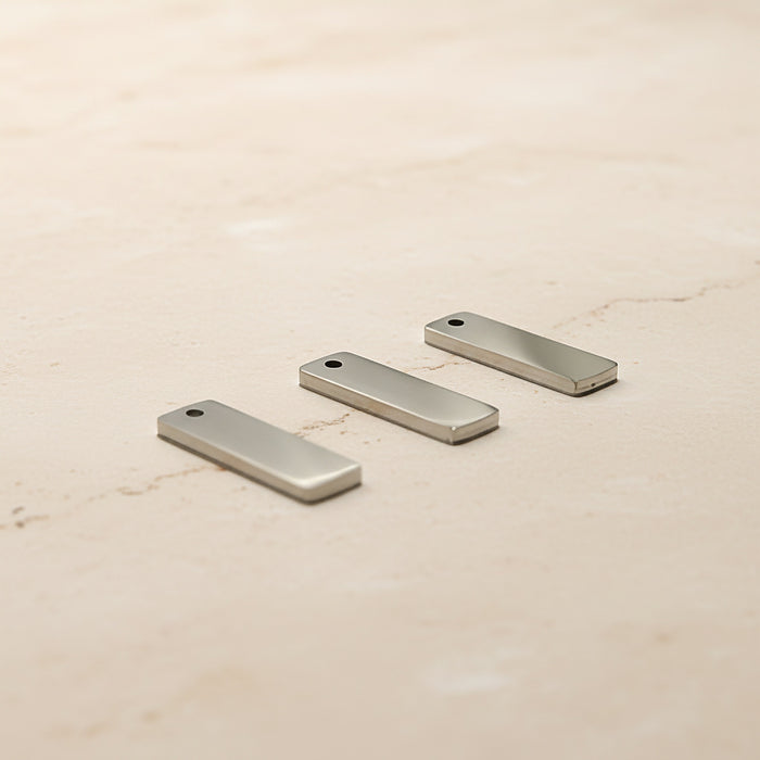 Rectangle Surgical Steel Tag Pendant, 1 pc - detail view 2 (SG.559)