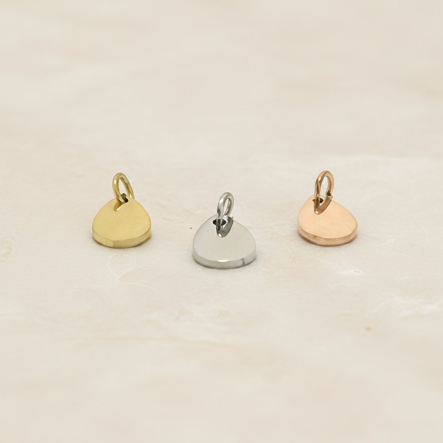 Mini Teardrop Surgical Steel Pendant, 1 pc - detail view 3 (SG.541)
