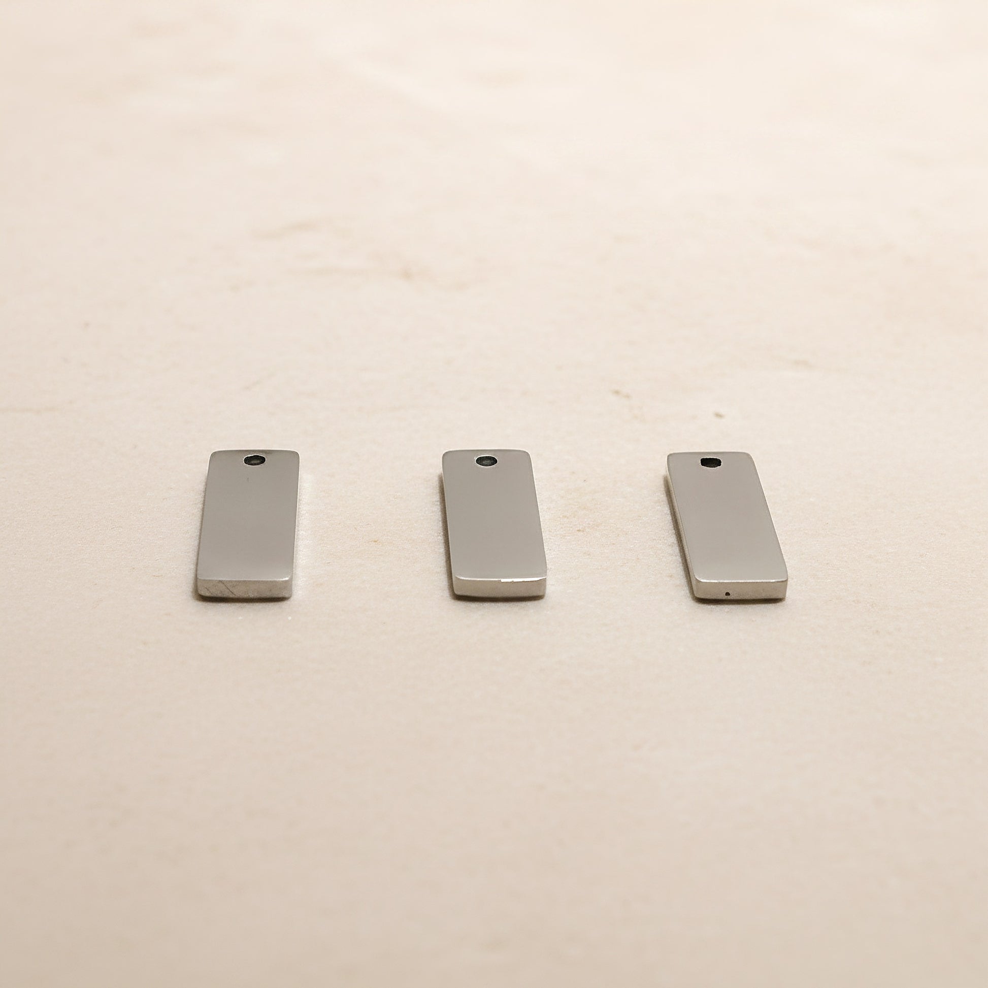 Rectangle Surgical Steel Tag Pendant, 1 pc - detail view 3 (SG.559)