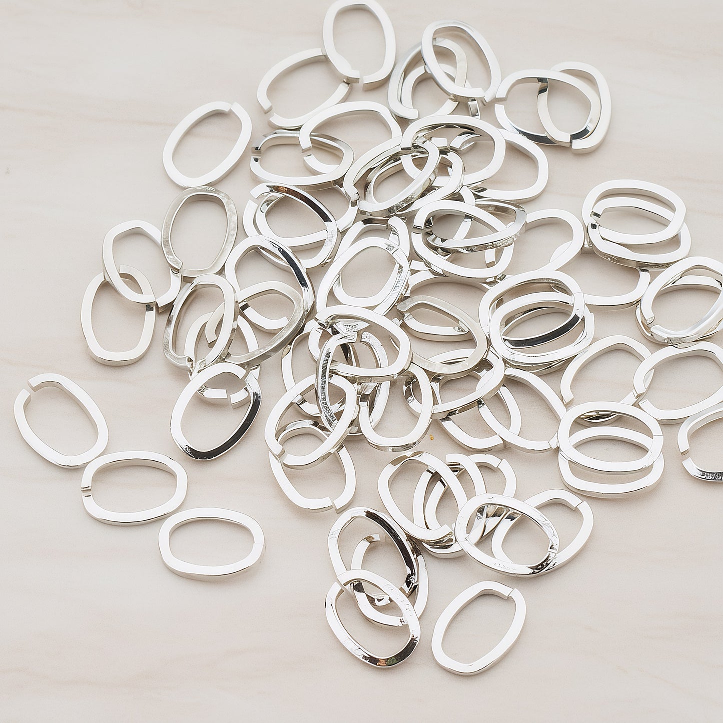 Large Oval Open Jump Rings, 20 Pc (BA.111)