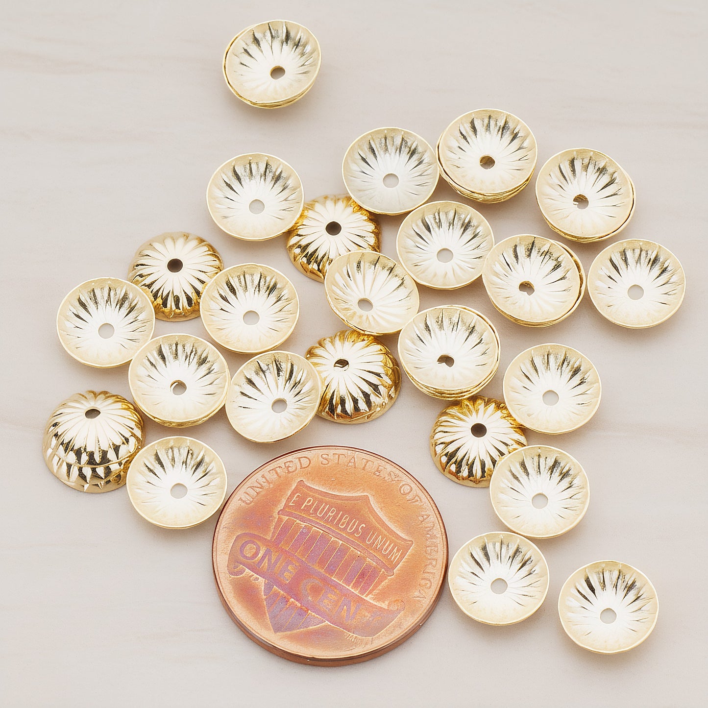 Round Floral Bead Cap, 30 Pc (BA.179)