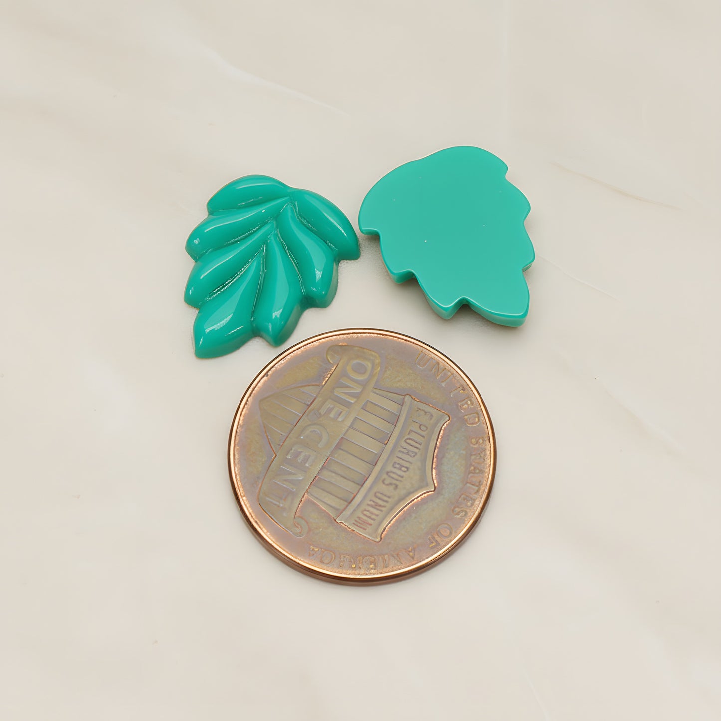 Bubble Leaf Flat Back Cabochon, 6 Pc - detail view 1 (CB.06)