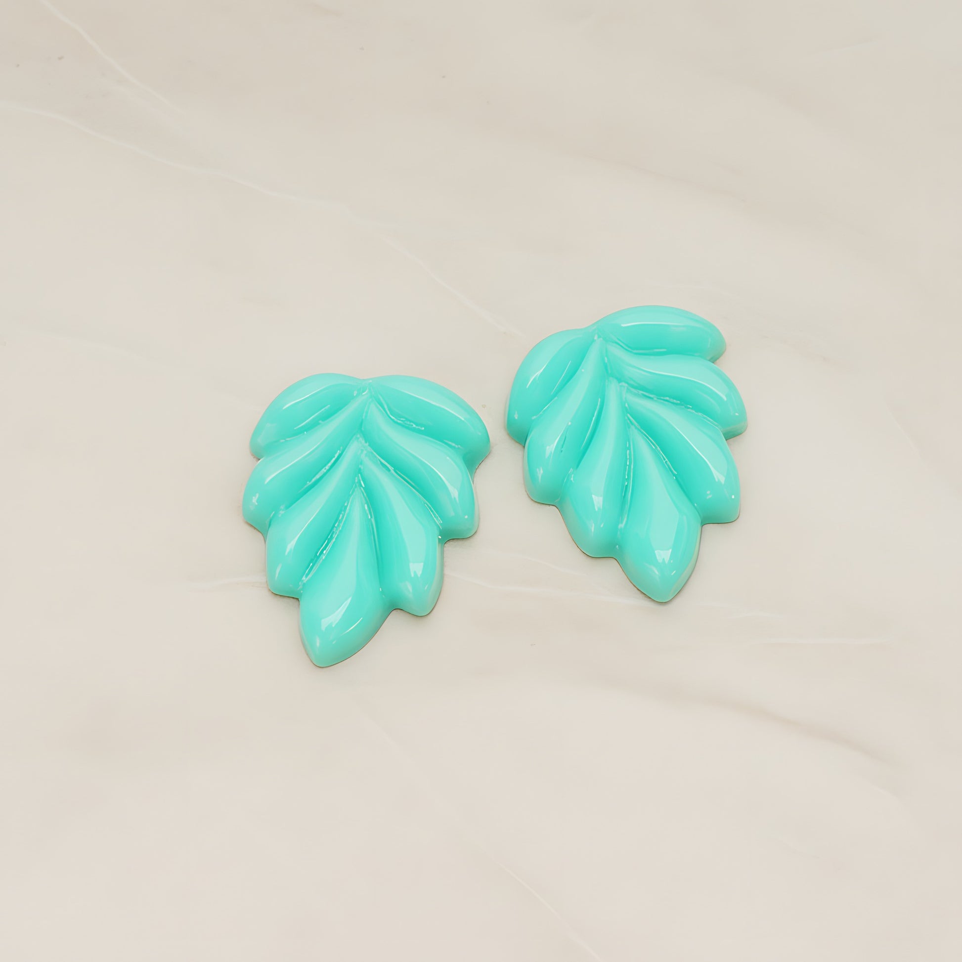 Bubble Leaf Flat Back Cabochon, 6 Pc - Emerald green (CB.06)