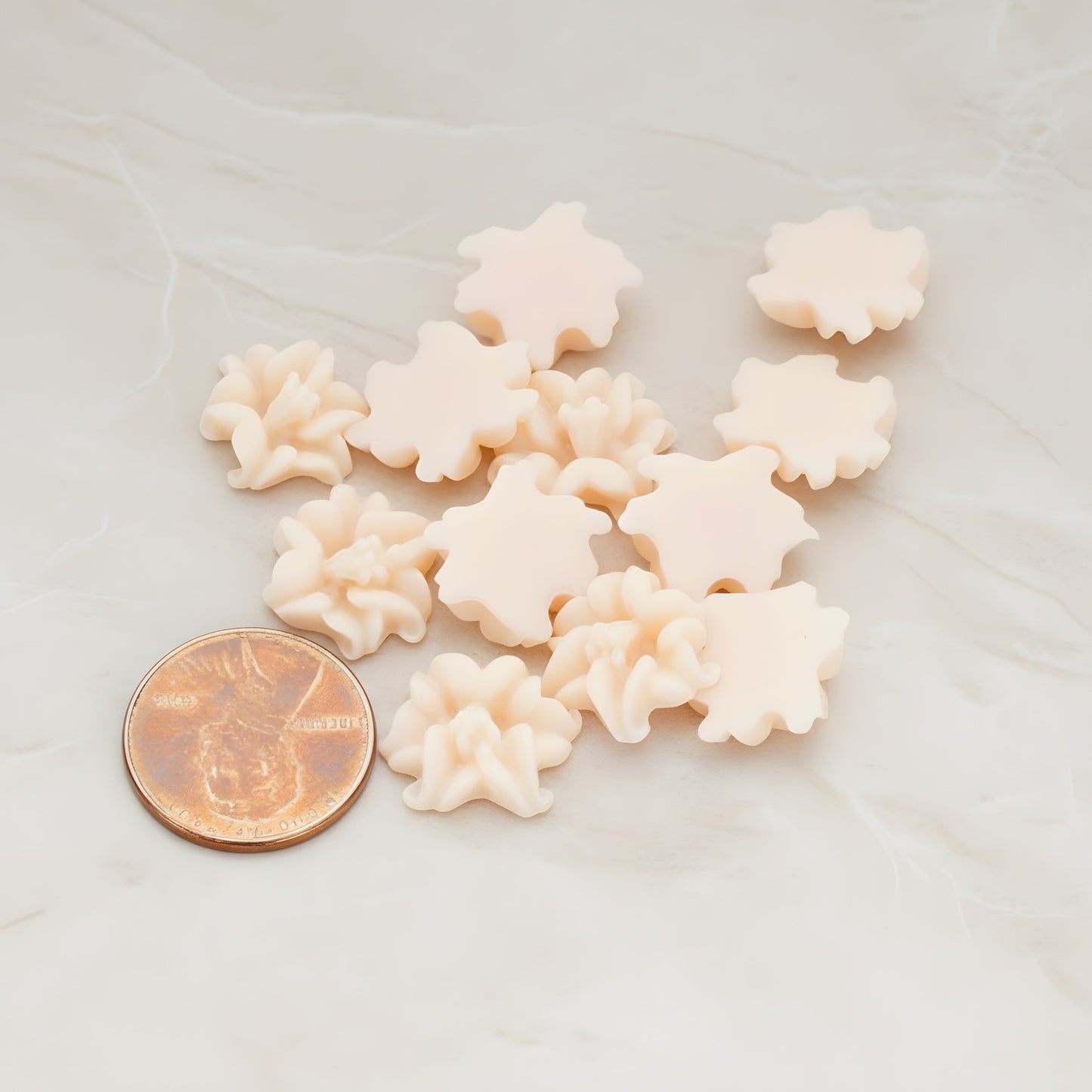 Lily Flower Flat Back Cabochon, 6 Pc (CB.185)