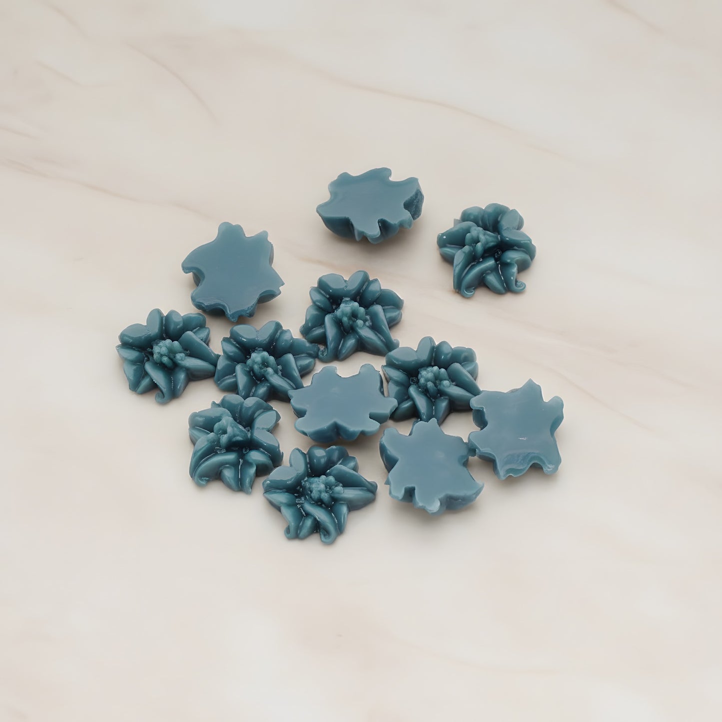 Lily Flower Flat Back Cabochon, 6 Pc (CB.185)
