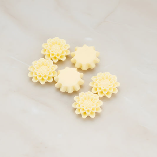 Small Sunflower Flat Back Cabochon, 4 Pc (CB.203-02)