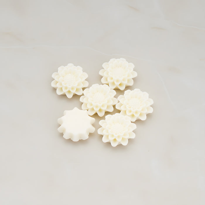 Small Sunflower Flat Back Cabochon, 4 Pc (CB.203-02)