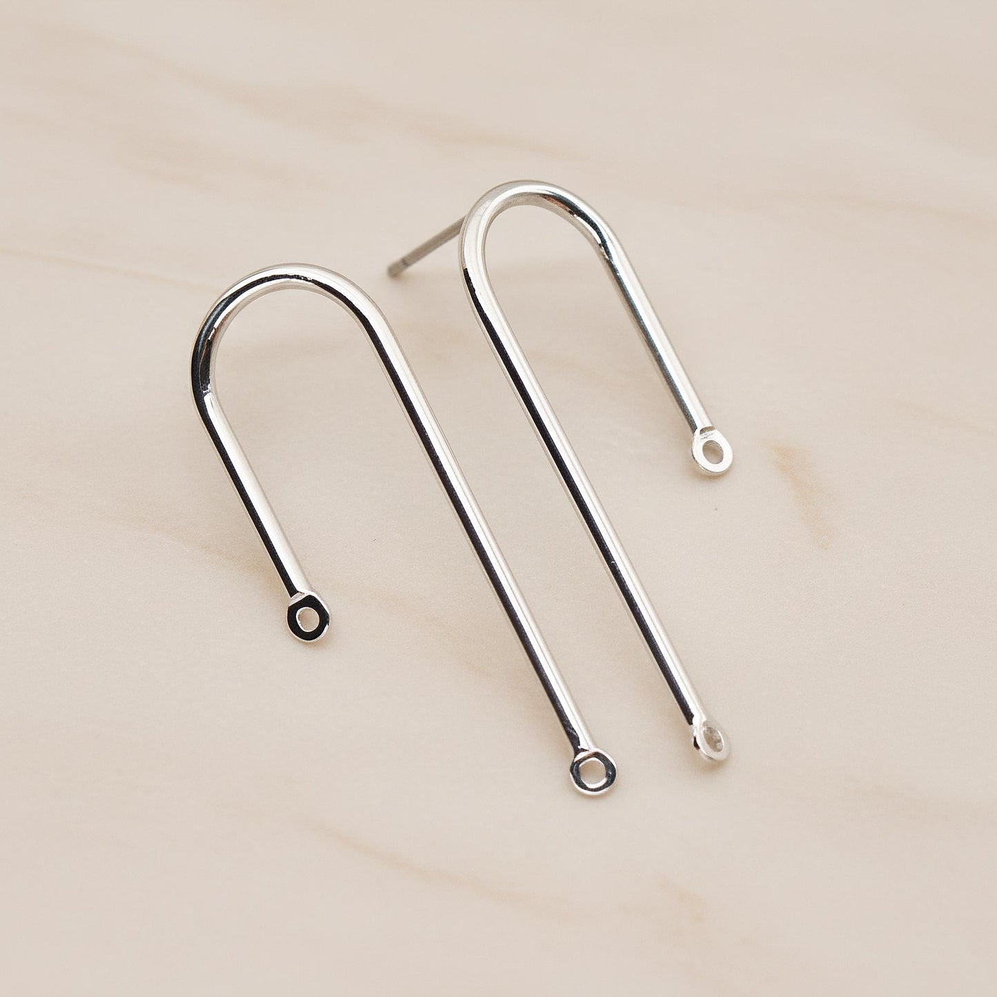 Unbalanced Curved Bar Ear Post, 2 Pc (ER.466)