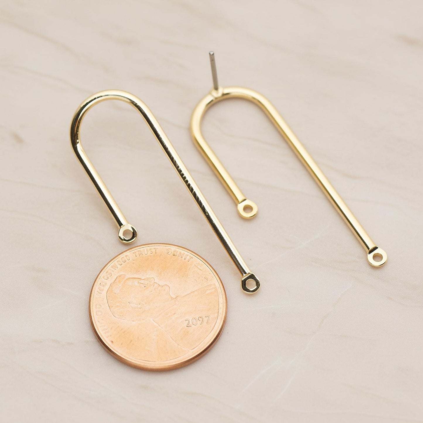 Unbalanced Curved Bar Ear Post, 2 Pc (ER.466)