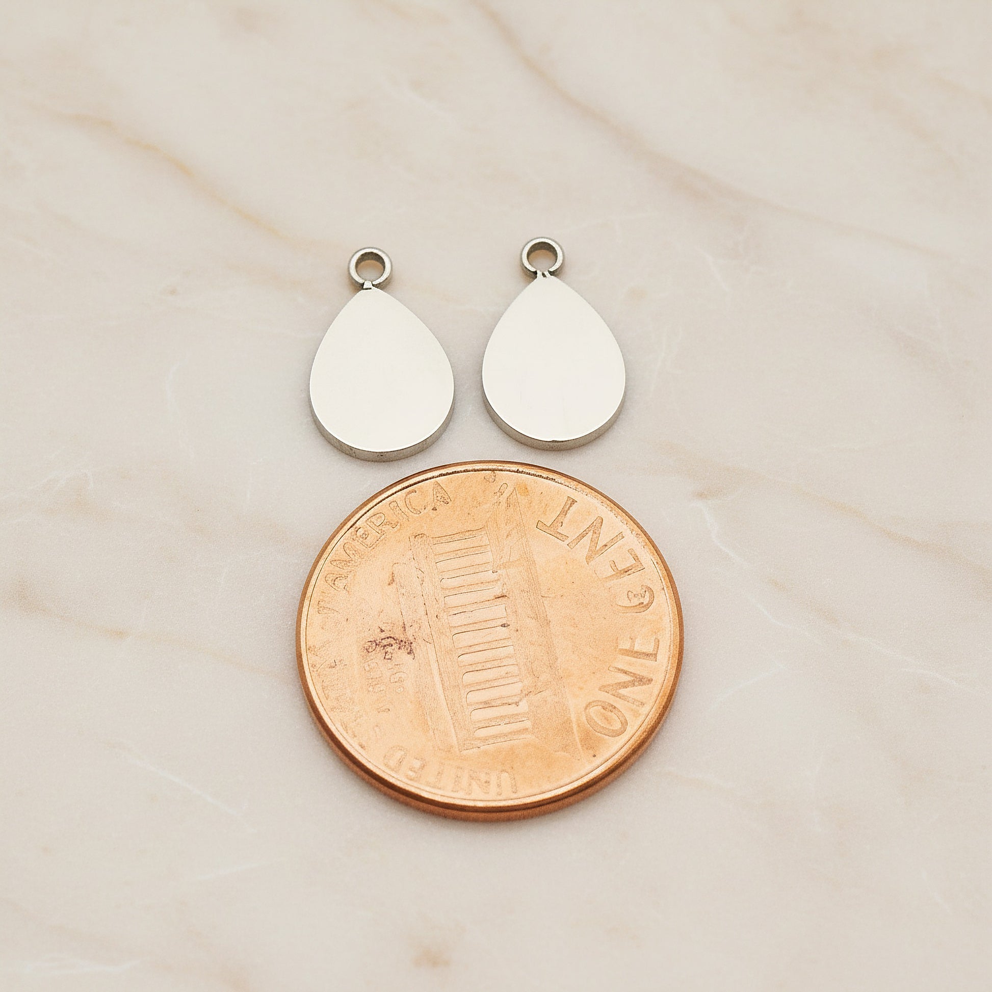 Teardrop Surgical Steel 7 x 12mm Pendant, 2 Pc - detail view 1 (SG.027)