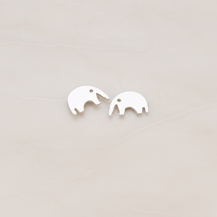 Tiny Elephant Ear Post, 2 Pc - Matte Original Rhodium (ER.004)