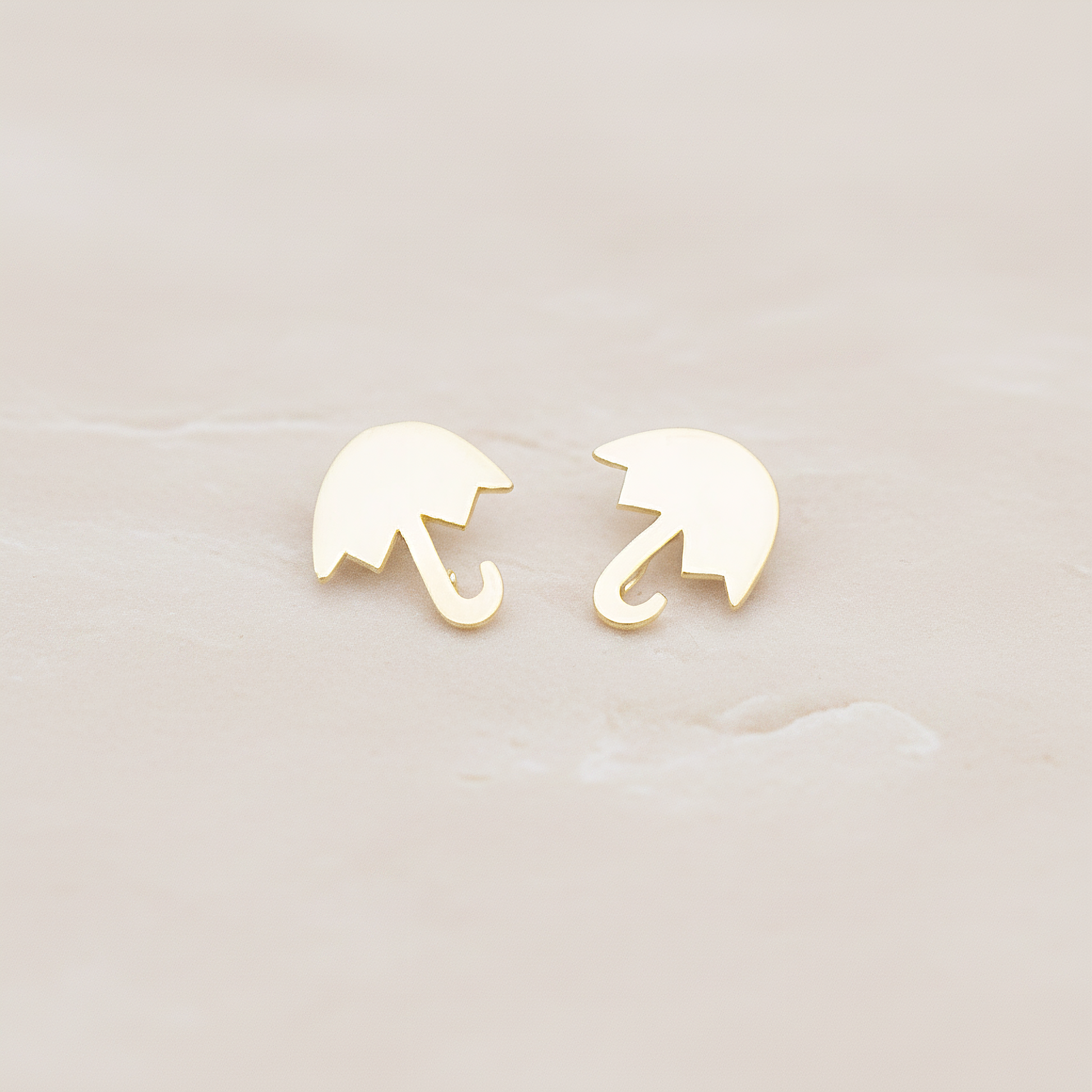 Mini Umbrella Ear Post, 2 Pc - Matte Gold (ER.044)